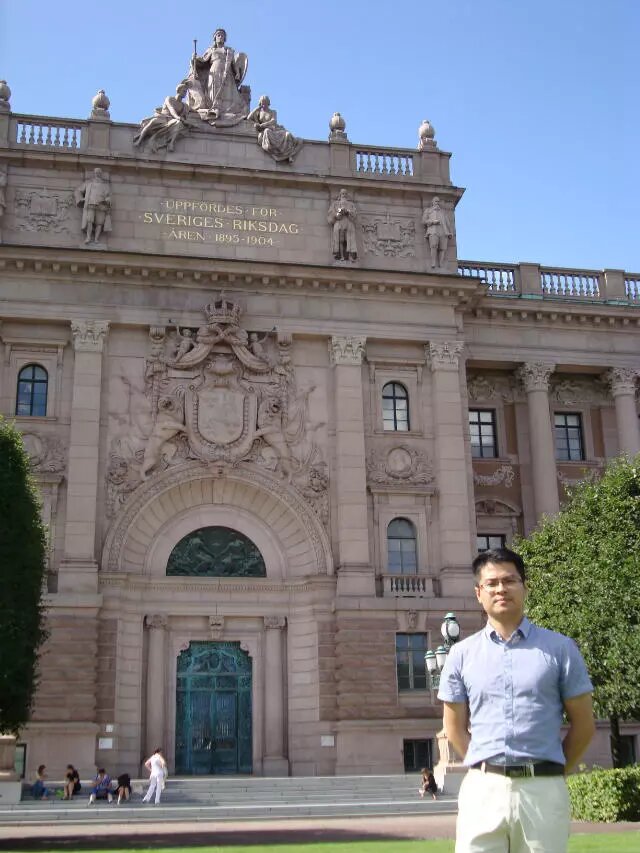 Gao Yuan at the Swedish Parliament building in Stockholm